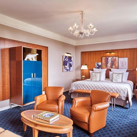 Hotel Barrire Le Westminster Le Touquet Luaran gambar A suite at the Waldorf Astoria Berlin