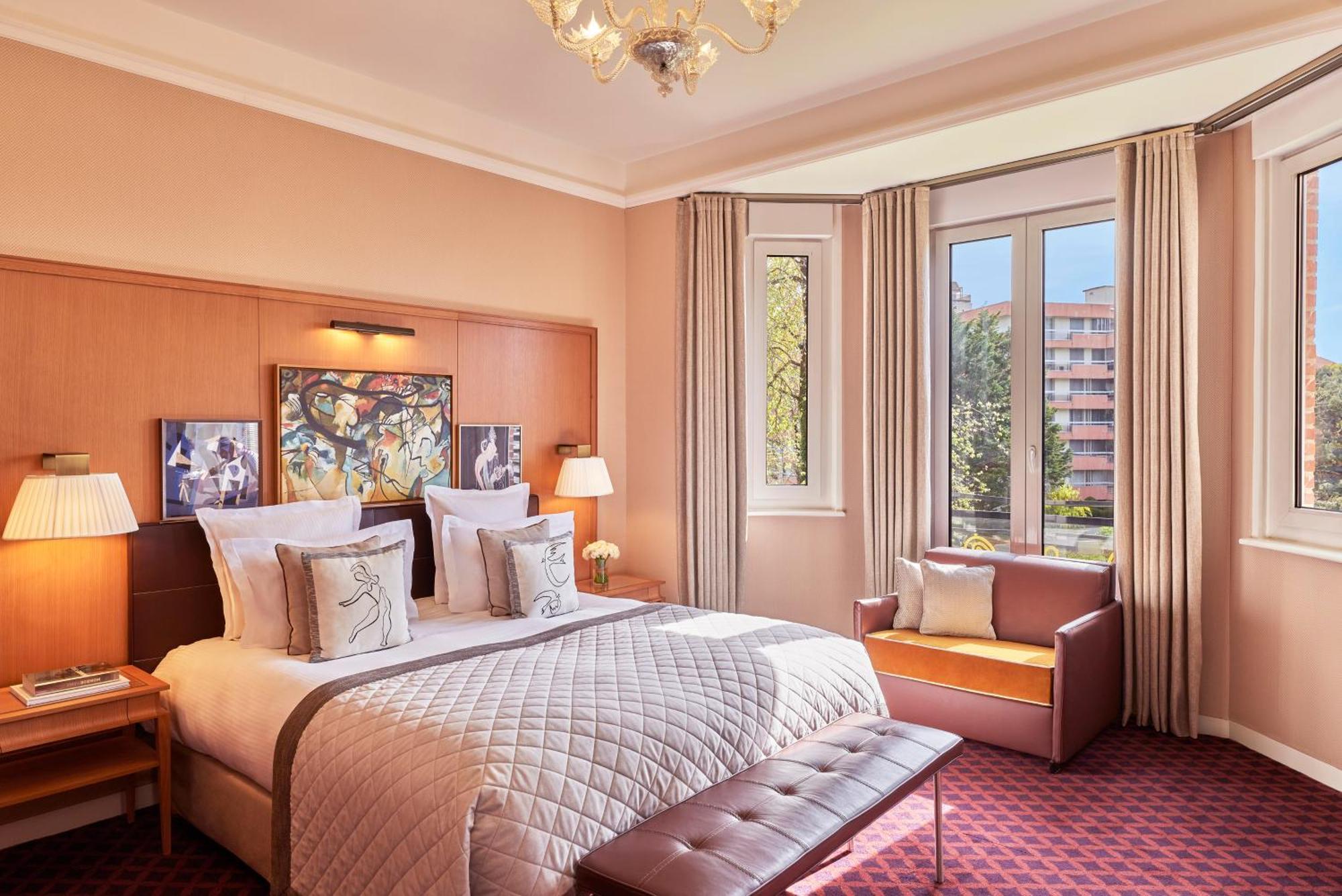 Hotel Barrire Le Westminster Le Touquet Luaran gambar A room at the hotel